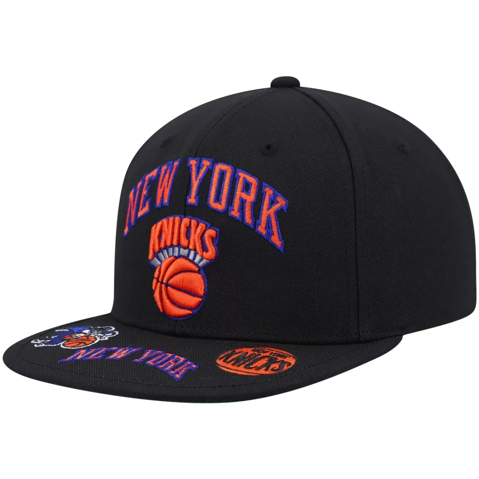 Baking Men's Mitchell & Ness Black New York Knicks Hardwood Classics Front Loaded Snapback Hat - OSFA