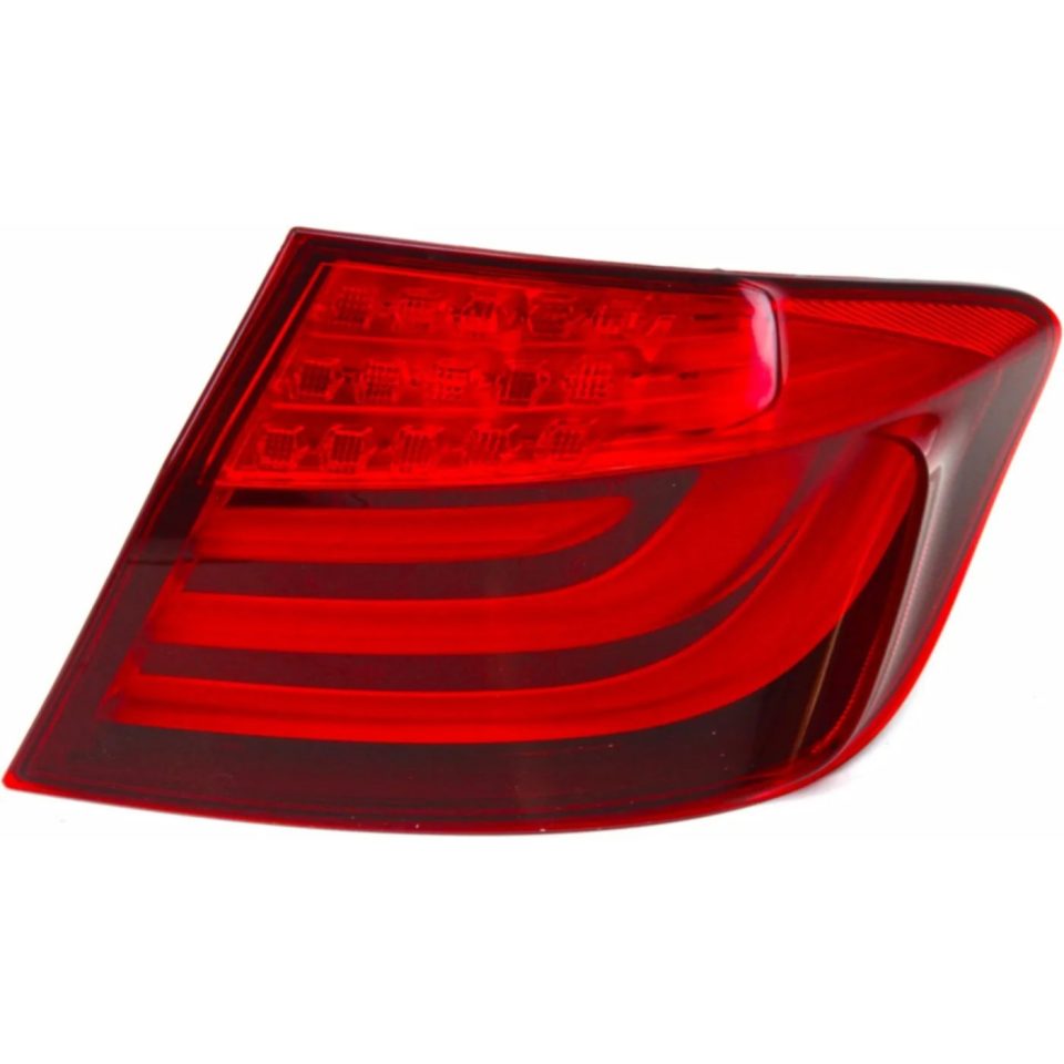 Matte Tail Light For 11-13 BMW 535i xDrive 528i 535i Passenger Side Outer Body Mounted